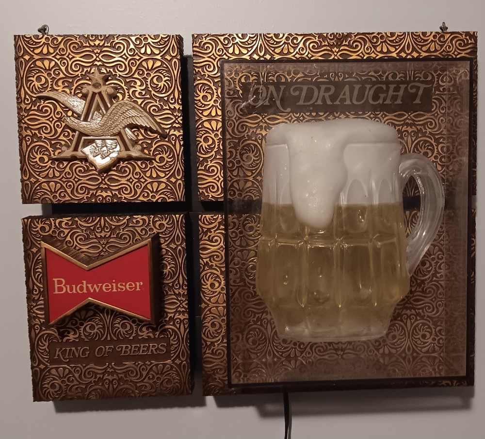 Vintage Budweiser " On Draught" Lighted Bar Sign