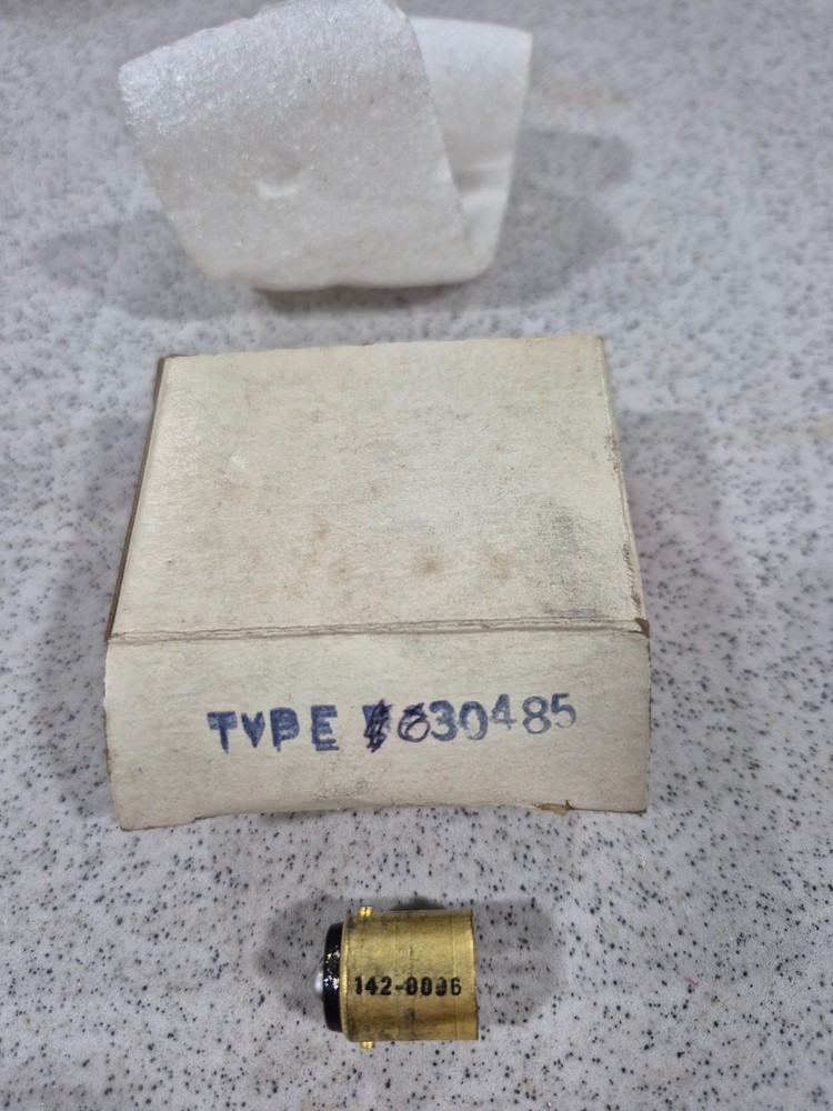 630485 White Rodgers Flame Detector Cell