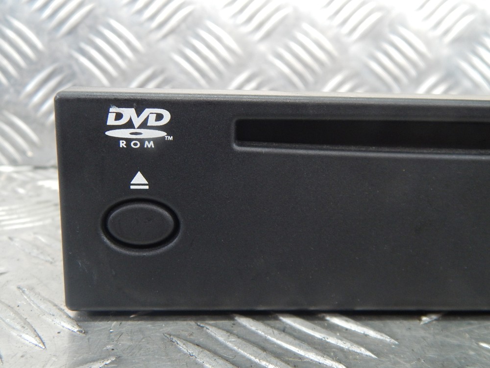 VOLVO S80 MK2 06-11 DVD PLAYER