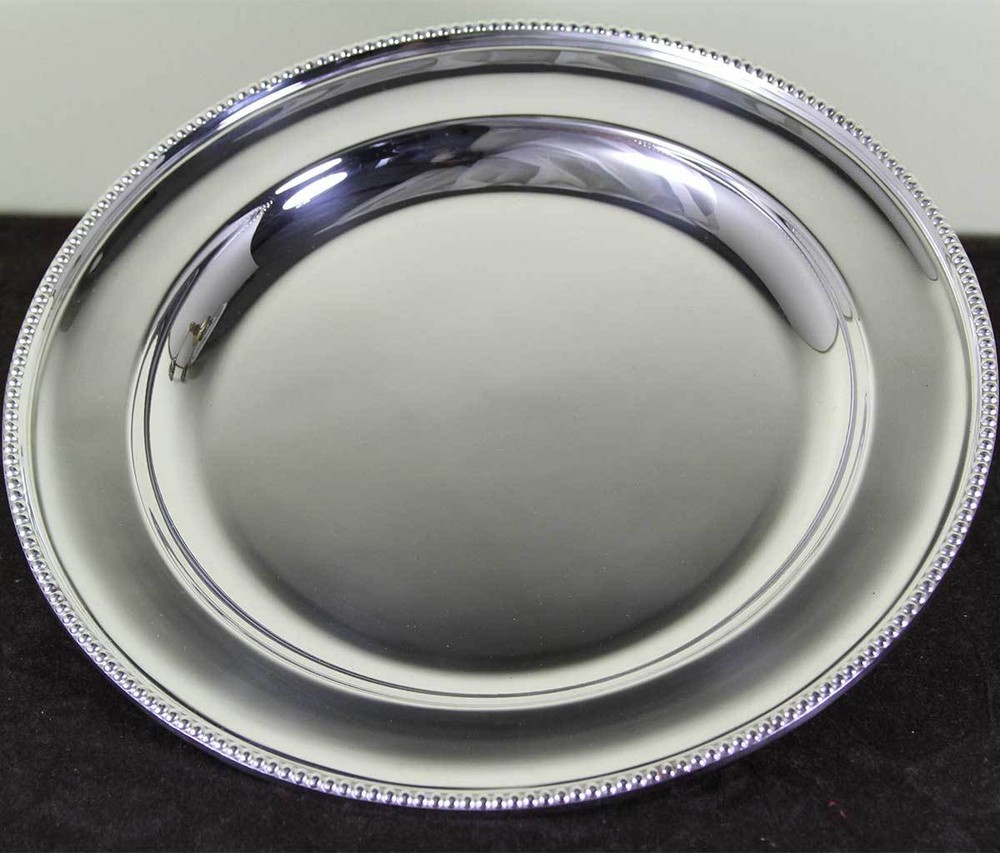 Round Platter 18 in. with Bead Pattern, Applied Border