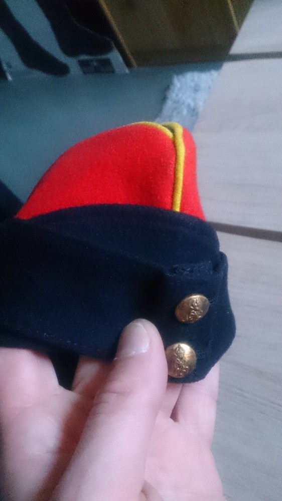 english military beret
