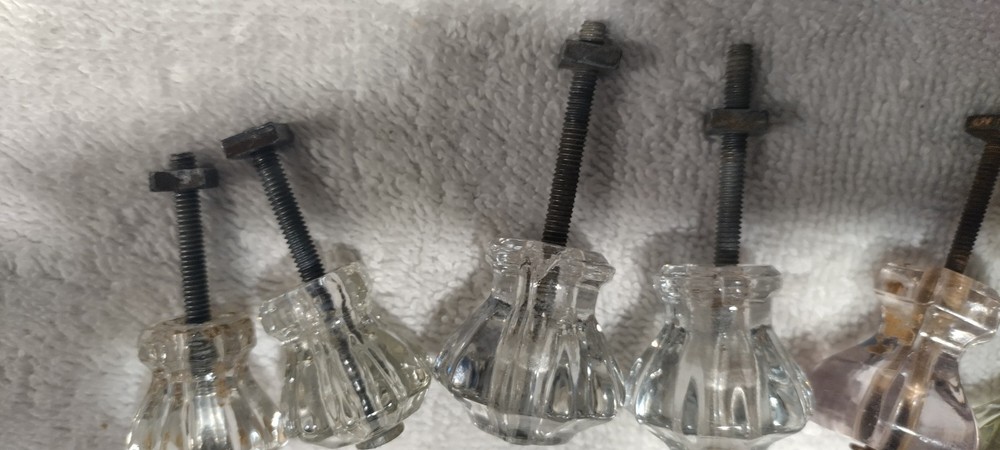 6 Vintage Beautiful Pulls Knobs for Cabinets/Drawer - Antique Crystal