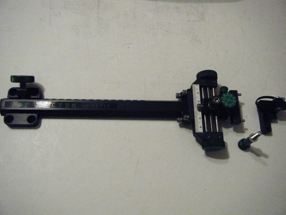 3" DAVIS TARGET SIGHT-Double Knob-Black/Green-8.5" ext-