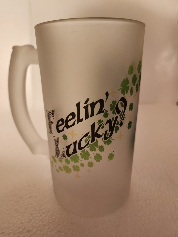 Elvira Feeling Lucky Stein.