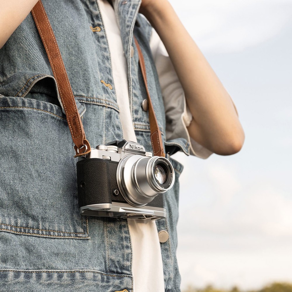SmallRig 3485 Leather Camera Neck Strap