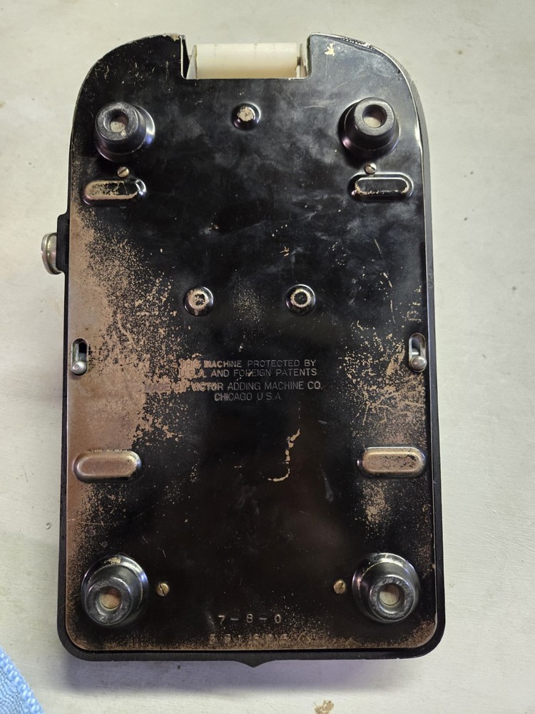 Vtg Victor Bakelite Adding Machine 7-8-0 581695 Black All Knobs/Buttons Works