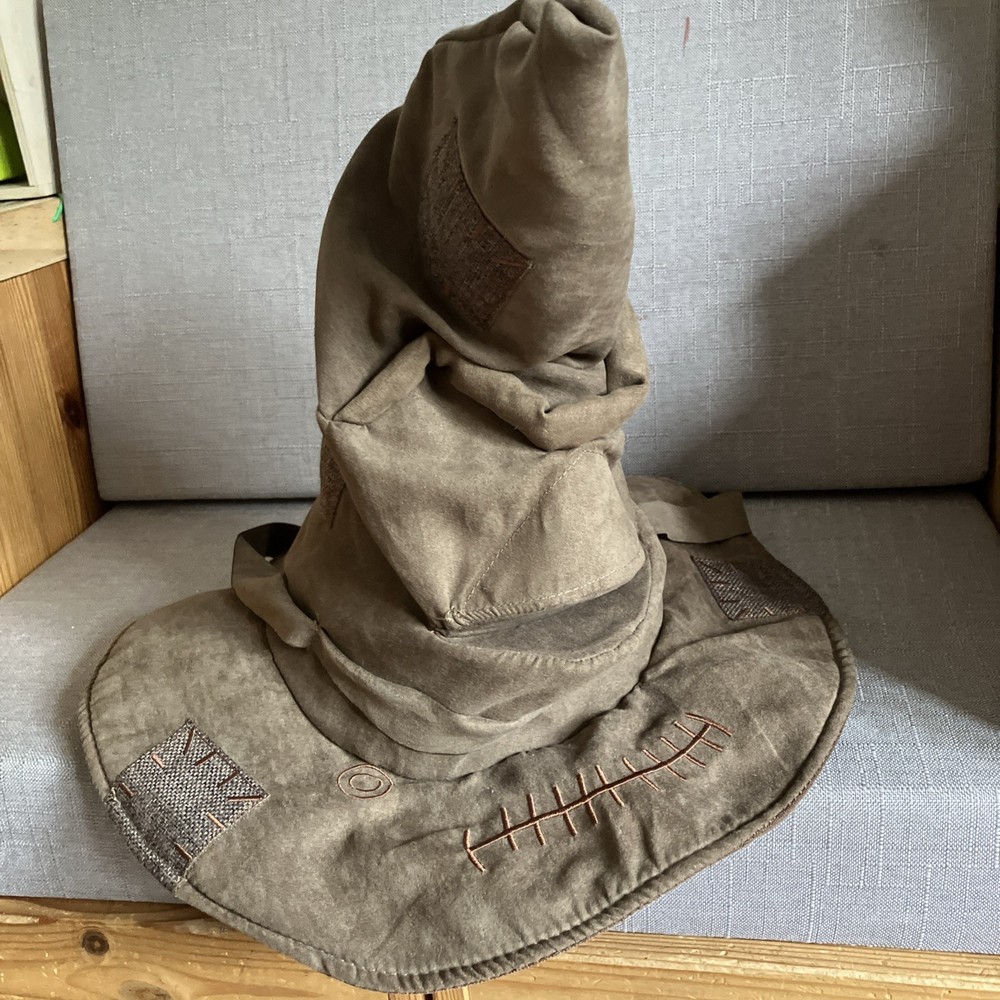 Harry Potter Wizarding World Talking Sorting Hat Working Toy brown soft material