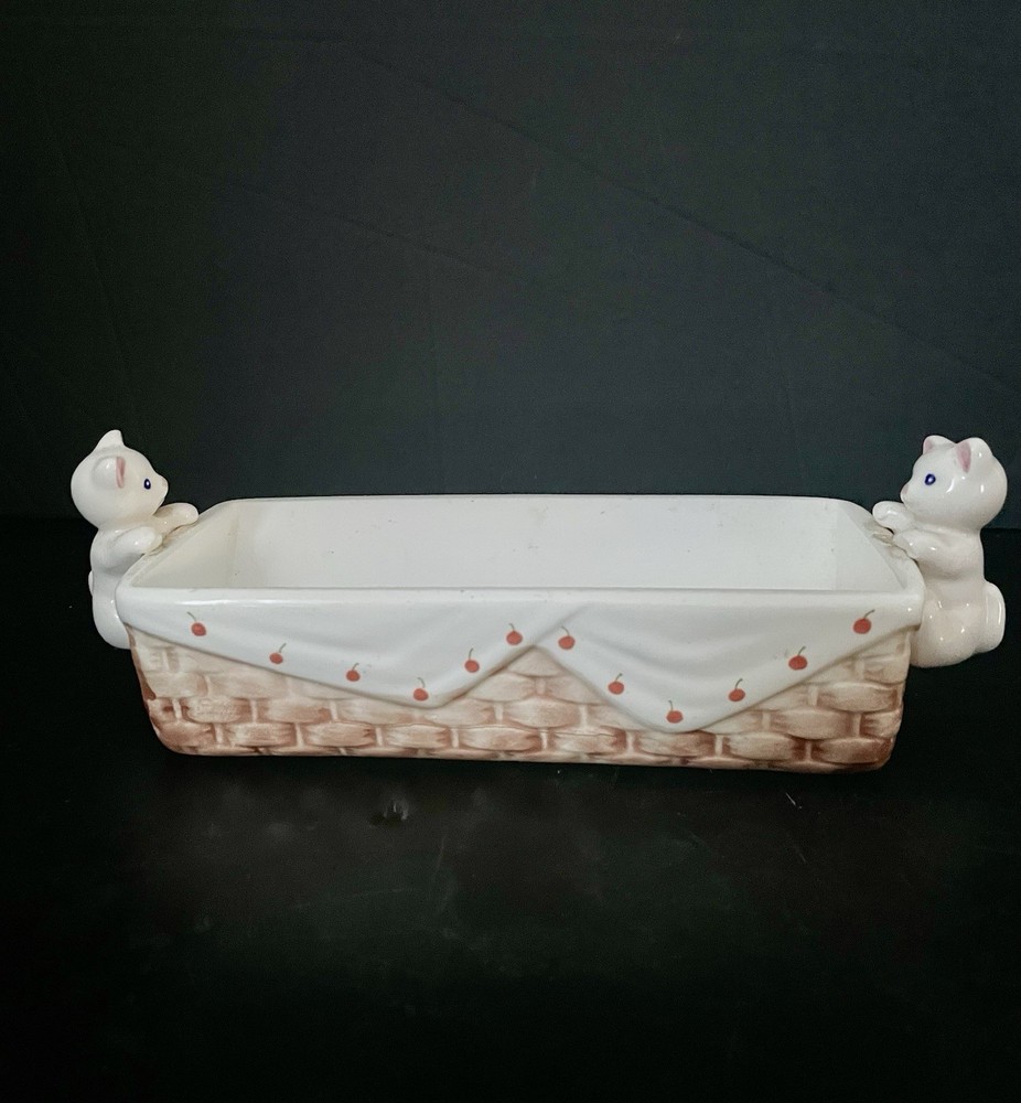 Vintage Ceramic Cat Cracker Server/ Basket