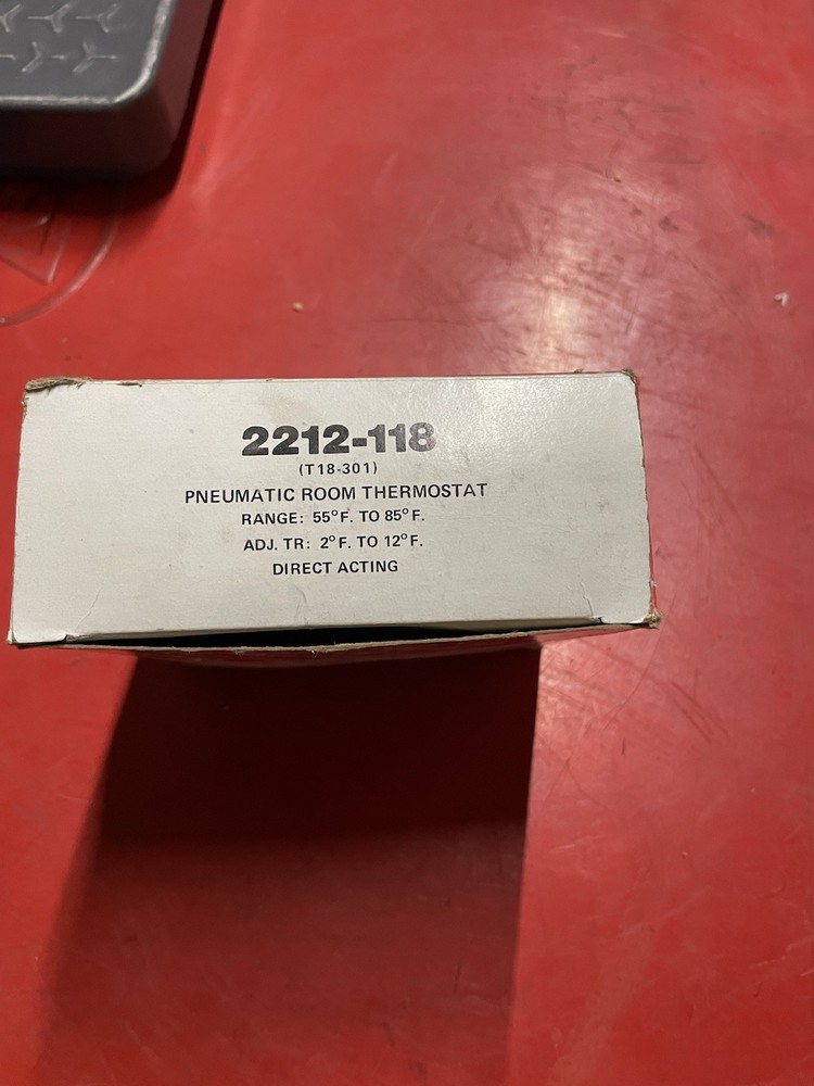 Pneumatic Room T-Stat 2212-118