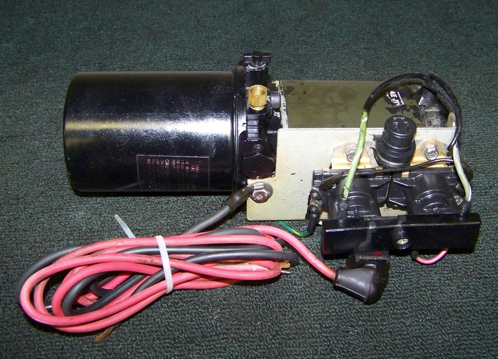 MERCRUISER ALPHA TRIM PUMP CAN STYLE