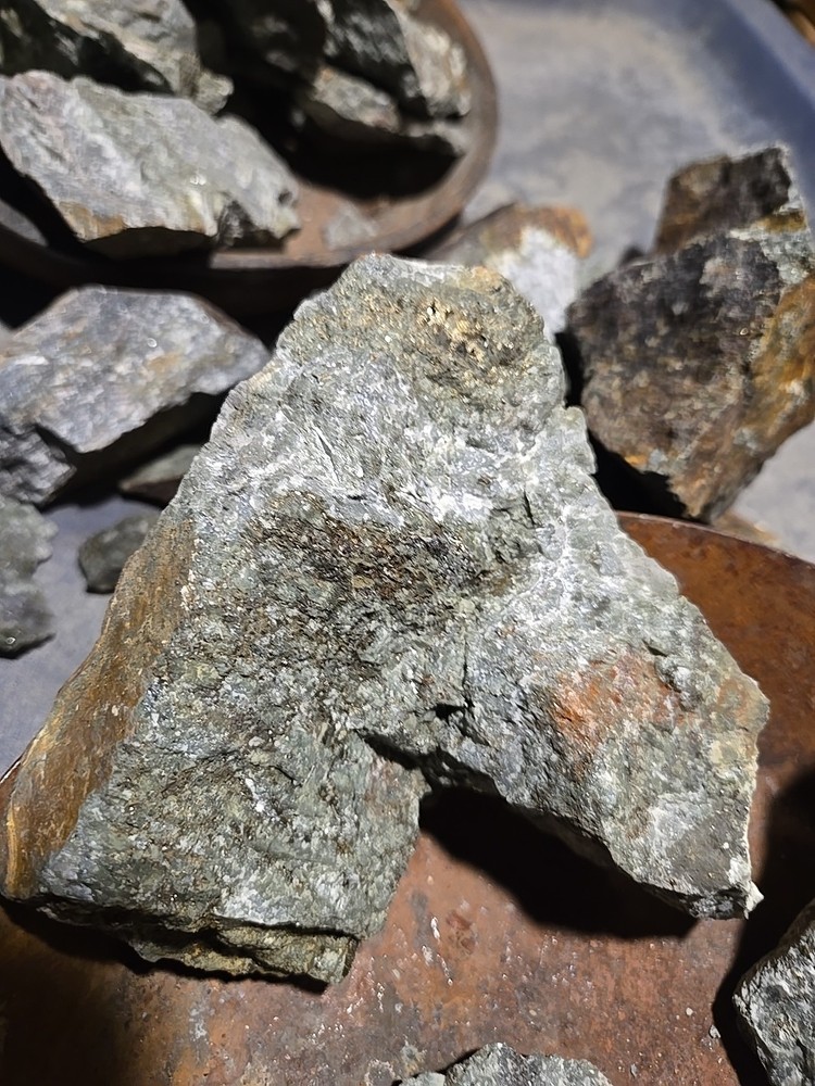 Gold Rich Rock