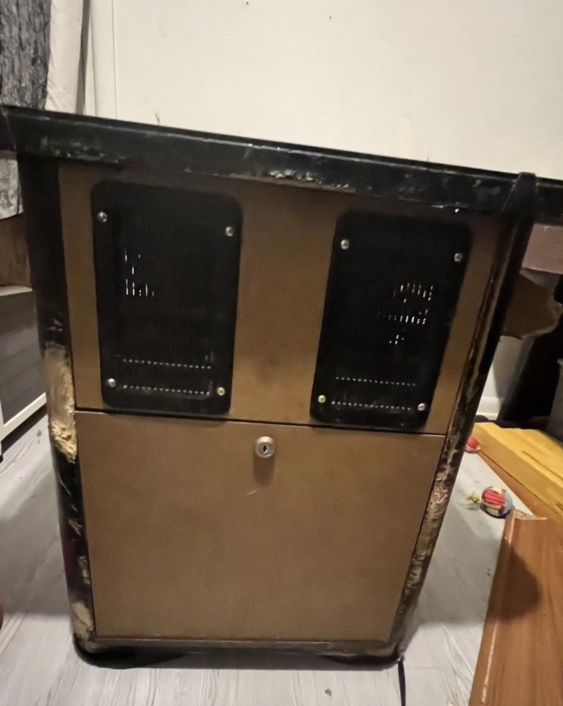 Original SPACE INVADERS Cocktail Table ARCADE MACHINE MIDWAY 1978