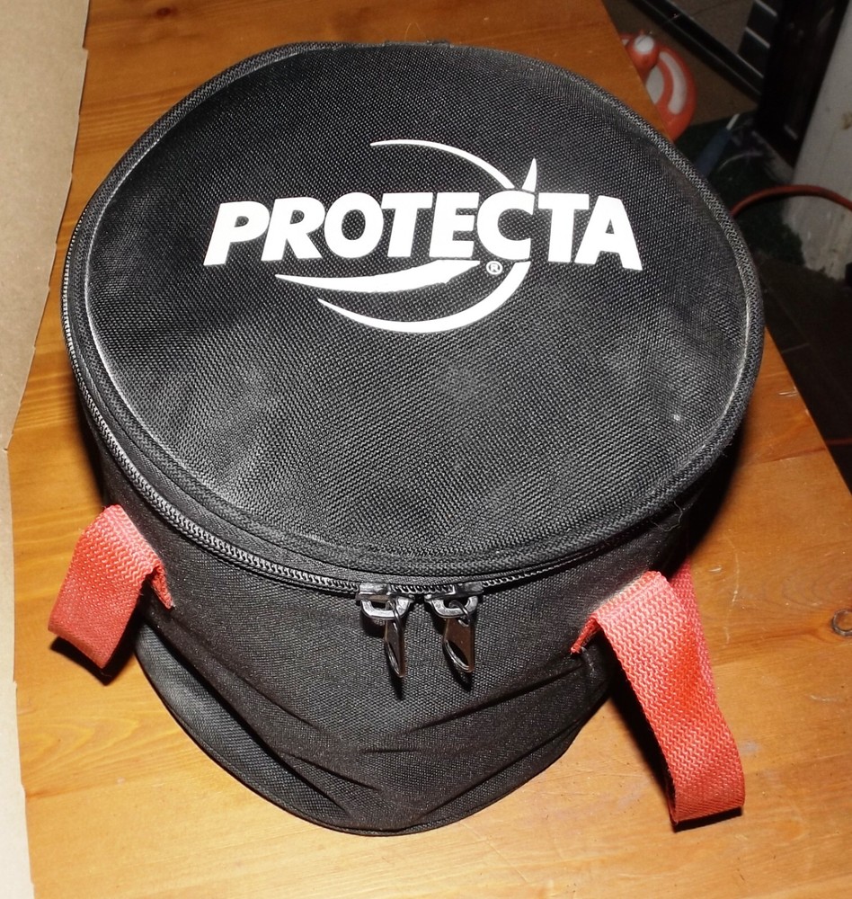 Protecta Climbing Gear Set - New