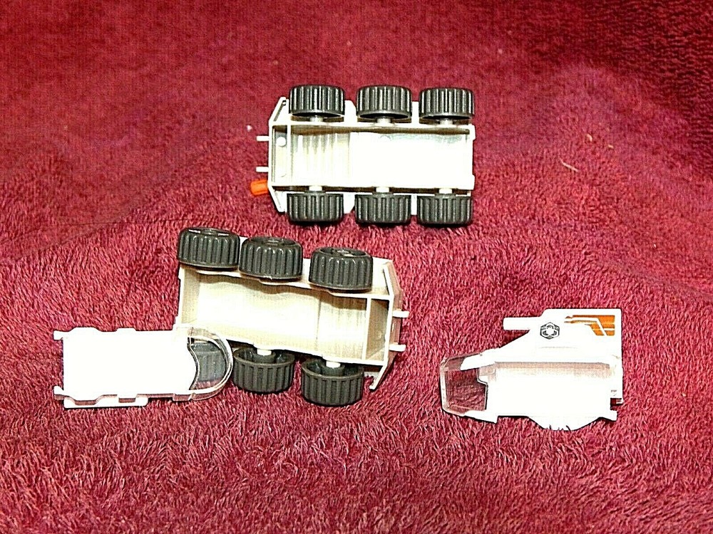 100+ Piece set Hex Bugs and more including RARE Hex Rocket