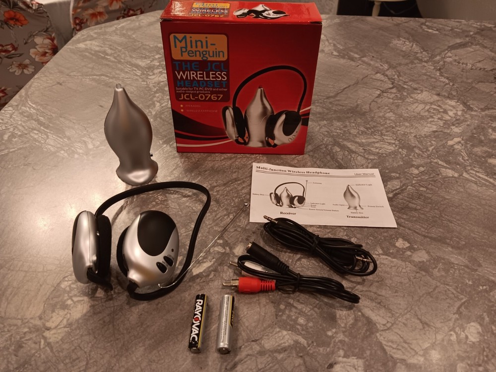 Mini-Penguin JCL Wireless Headset JCL-0767 Mint- Listen To Your TV Quietly