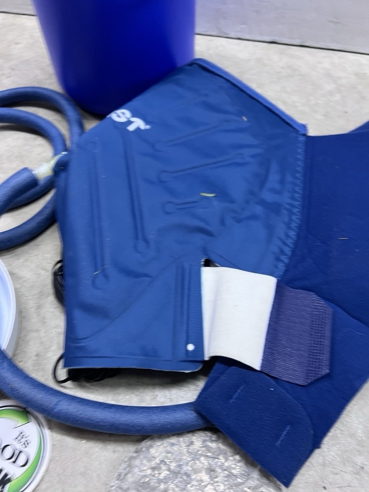 Cryo/Cuff Cryocuff Cooler Therapy Motorized IC Compression Shoulder