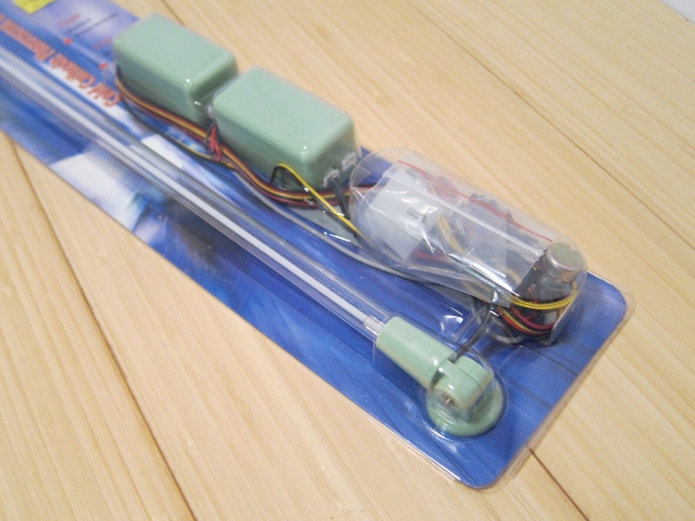 Vintage COOLMAX Cold Cathode Fluorescent Lamp Light Computer Case - Light Green