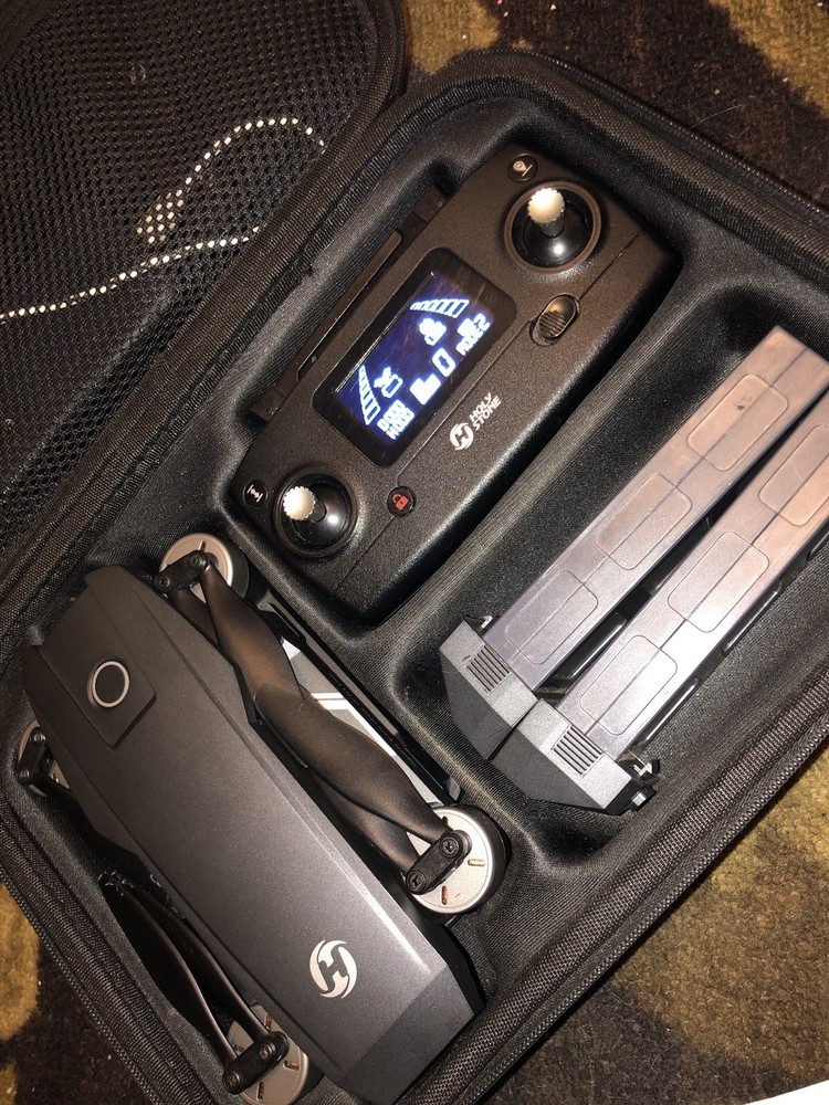 HolyStone drone hs720e