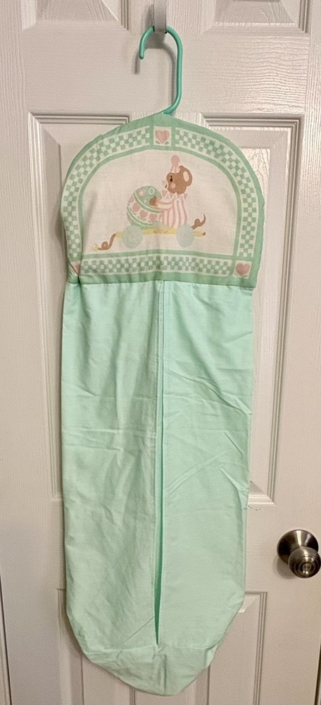 Daisy Kingdom Pull Toy Parade Crib Set