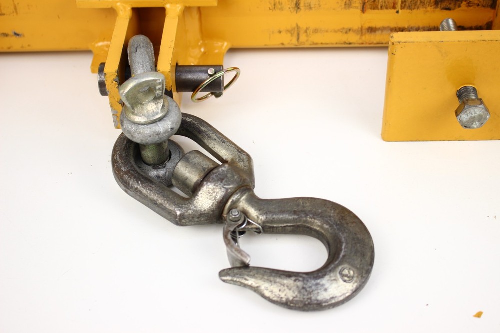 Caldwell 10S-2-20 Swivel Single Hook Fork Beam 2 Ton Cap, 20" inside