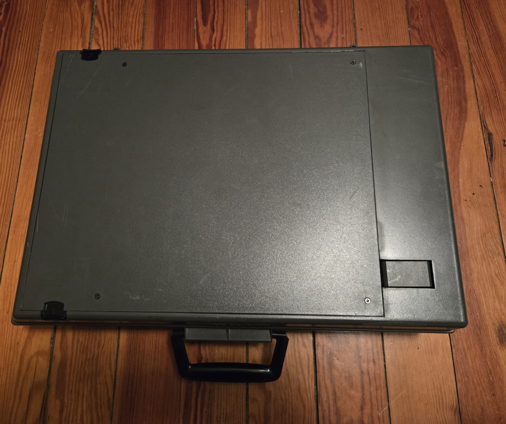 3M 2000 Overhead Projector