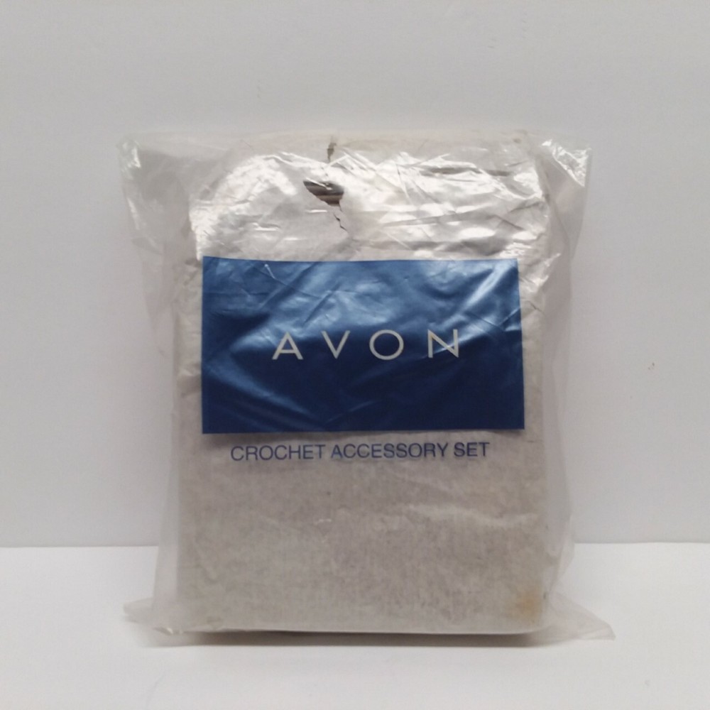 2002 Avon Crochet Accessory Set