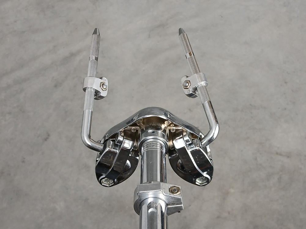 TAMA DOUBLE TOM DRUM MOUNT HOLDER 1" dia.