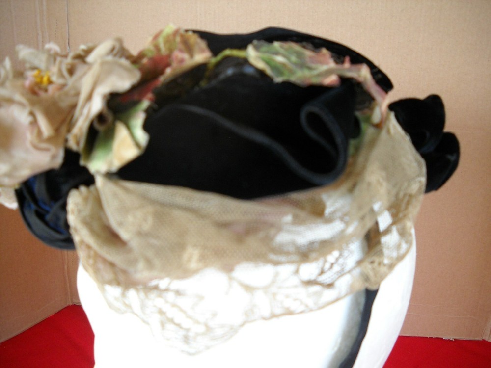 Ladies Civil Was Hat.