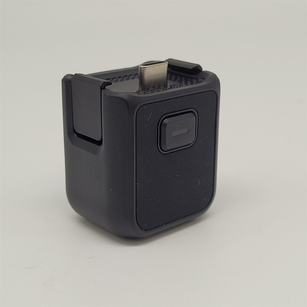 DJI Osmo Pocket 3 Handle With 1/4' Thread