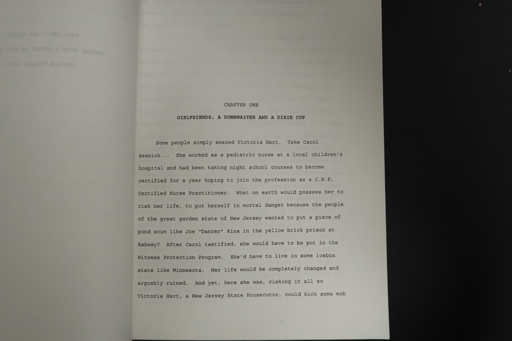 King Con Original Book Script Stephen J. Cannell Studios Collection 1996 Novel