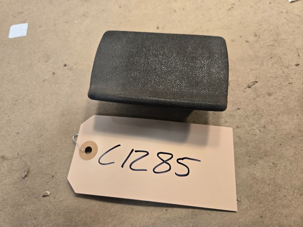 Triumph TR7 Ashtray YKC970