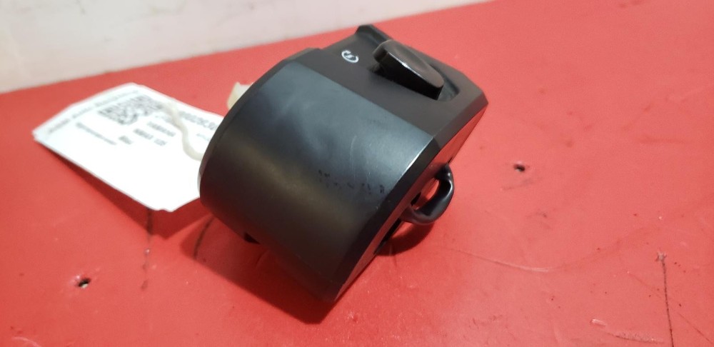 2020 YAMAHA NMAX 125 RIGHT SIDE START SWITCH