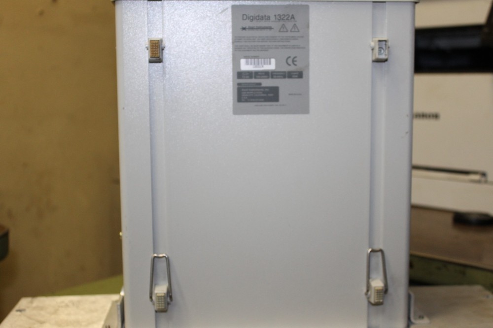 Axon Instruments - Digidata 1322A - 16-Bit Data Acquisition System