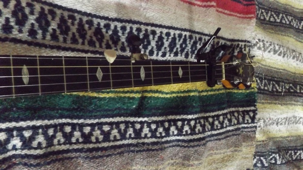 capo ~ banjo 5th string capo NEW design compact easy! ~parts~