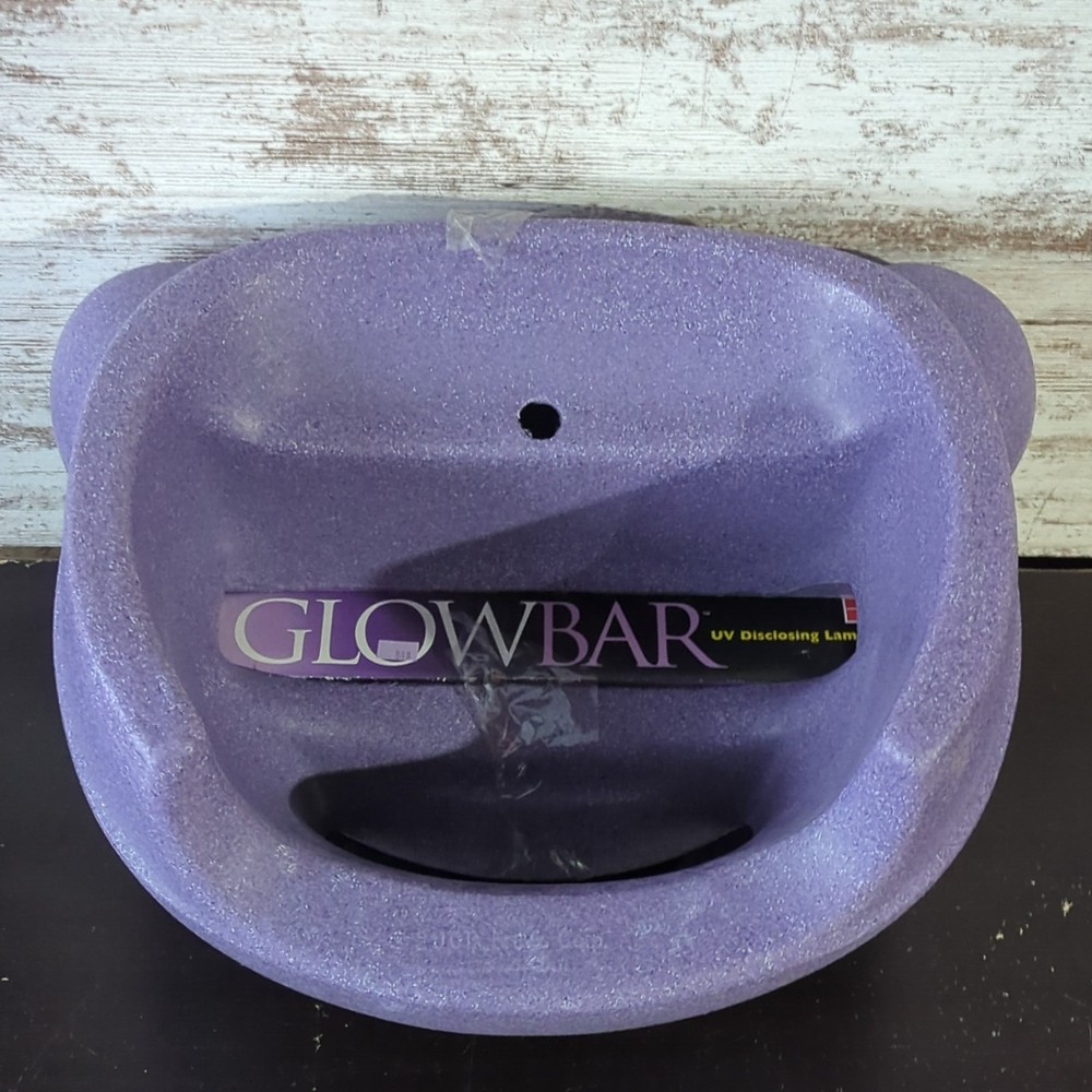 GlitterBug Disclosure Center with GlowBarLED