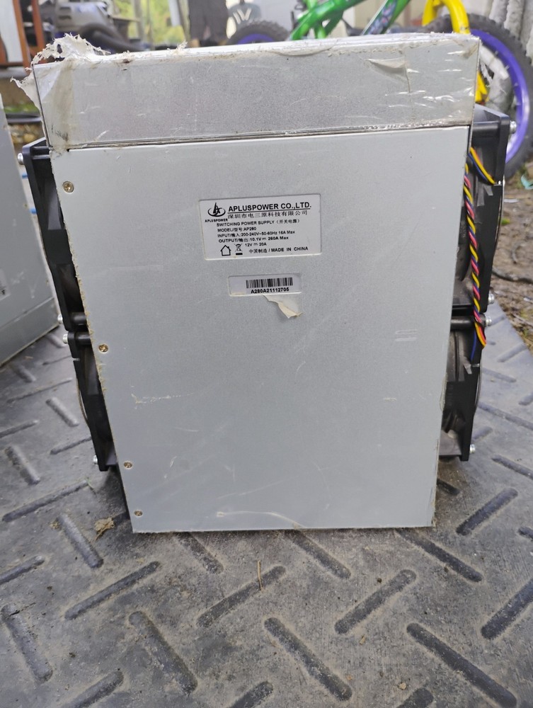 Bitcoin Bit Miner Goldshell KD5 18th/s  GREAT CONDITION