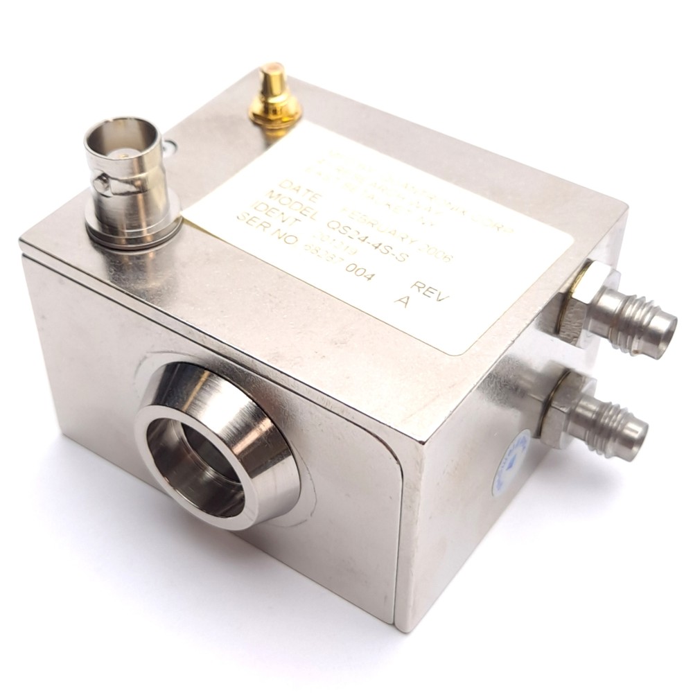 Quantronix QS24-4S-S Laser Module Q-Switch, BNC Connector, Micro RF