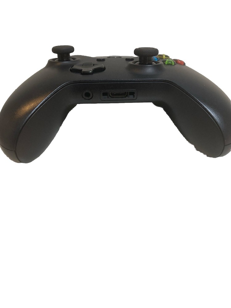 Xbox One Wireless Controller 1537 Black Working Tested & Cleaned W/ Backplate