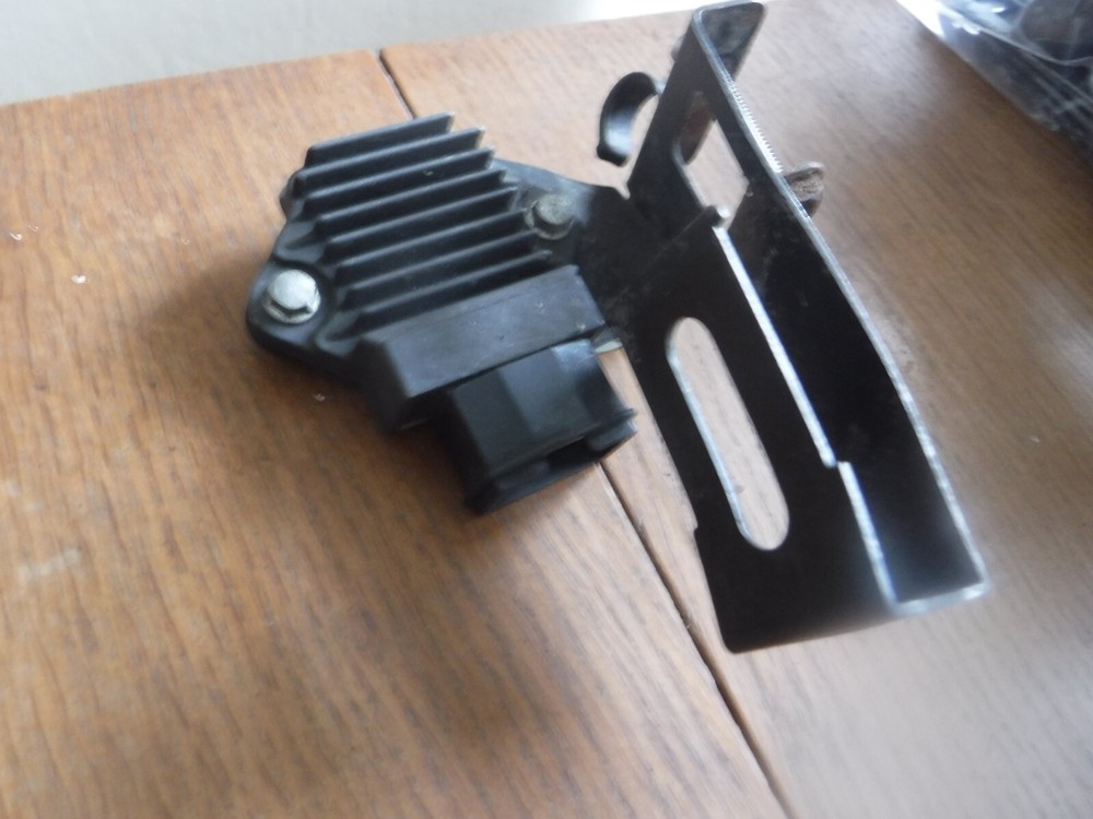 HONDA NSR125 JC22 RECTIFIER WITH BRACKET