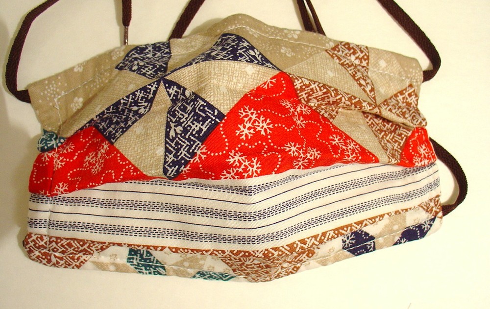 Choose Facemasks (TIES) QUILT print blue or beige