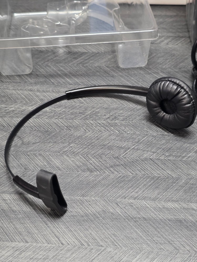 PLANTRONICS CS540 Wireless DECT Headset Black With APV-63 EHS Adapter Open Box