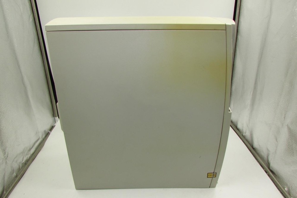 Vintage Gateway 2000 Model P5-166 Computer PC Desktop