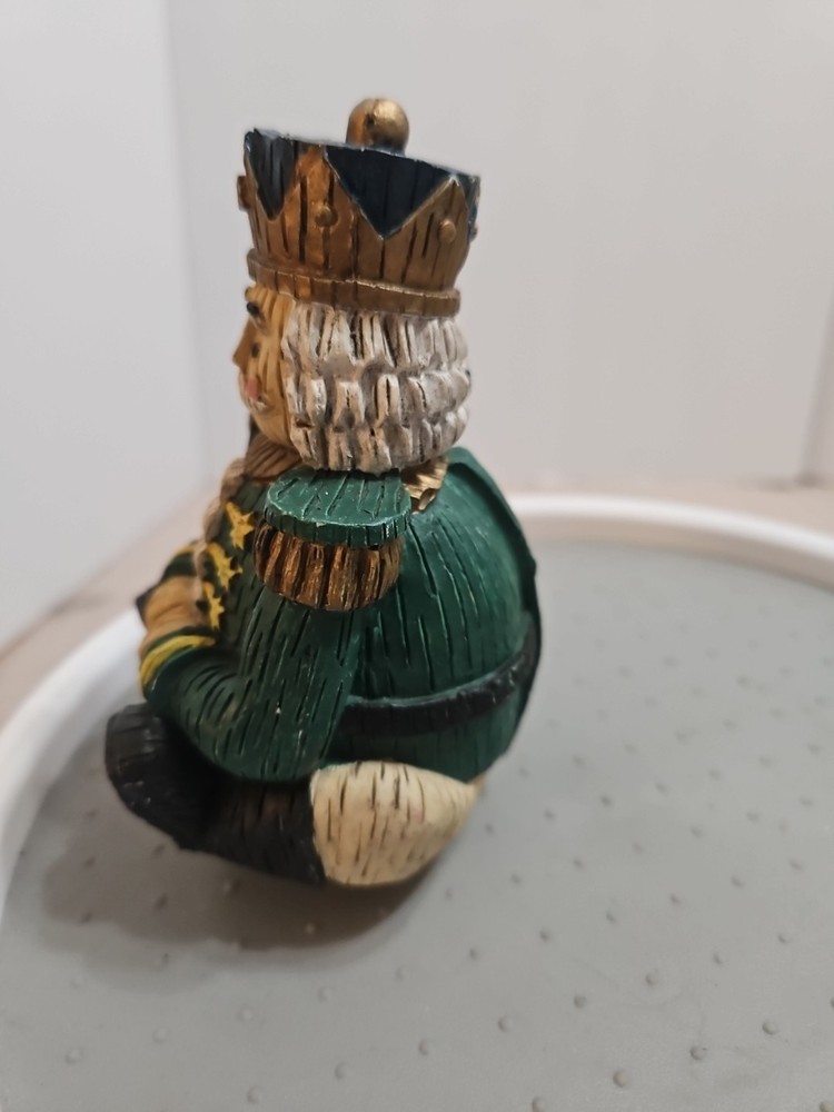 WINDSOR COLLECTION Sitting Nutcracker Collectible FIGURINE