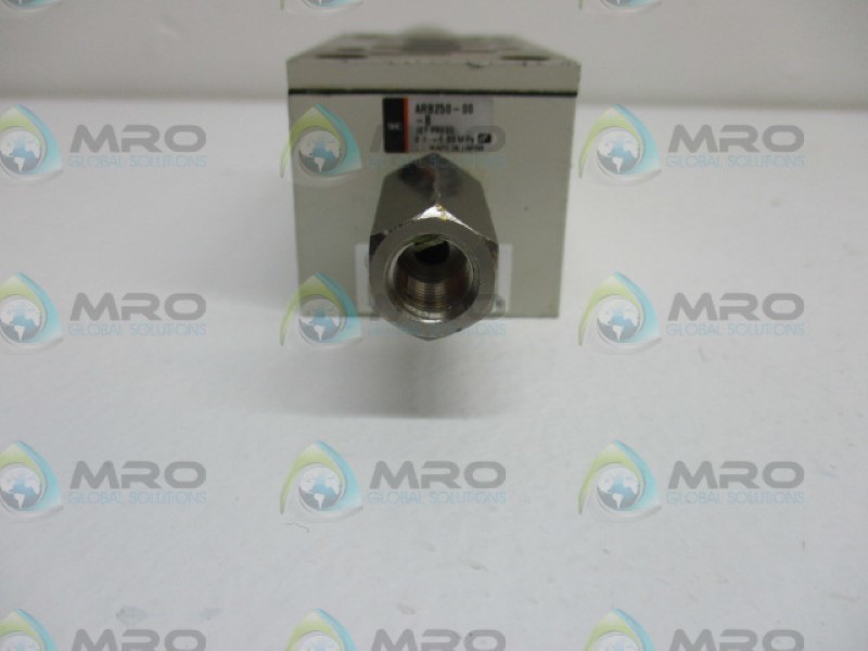 SMC ARB250-00-B INTERFACE REGULATOR UNMP