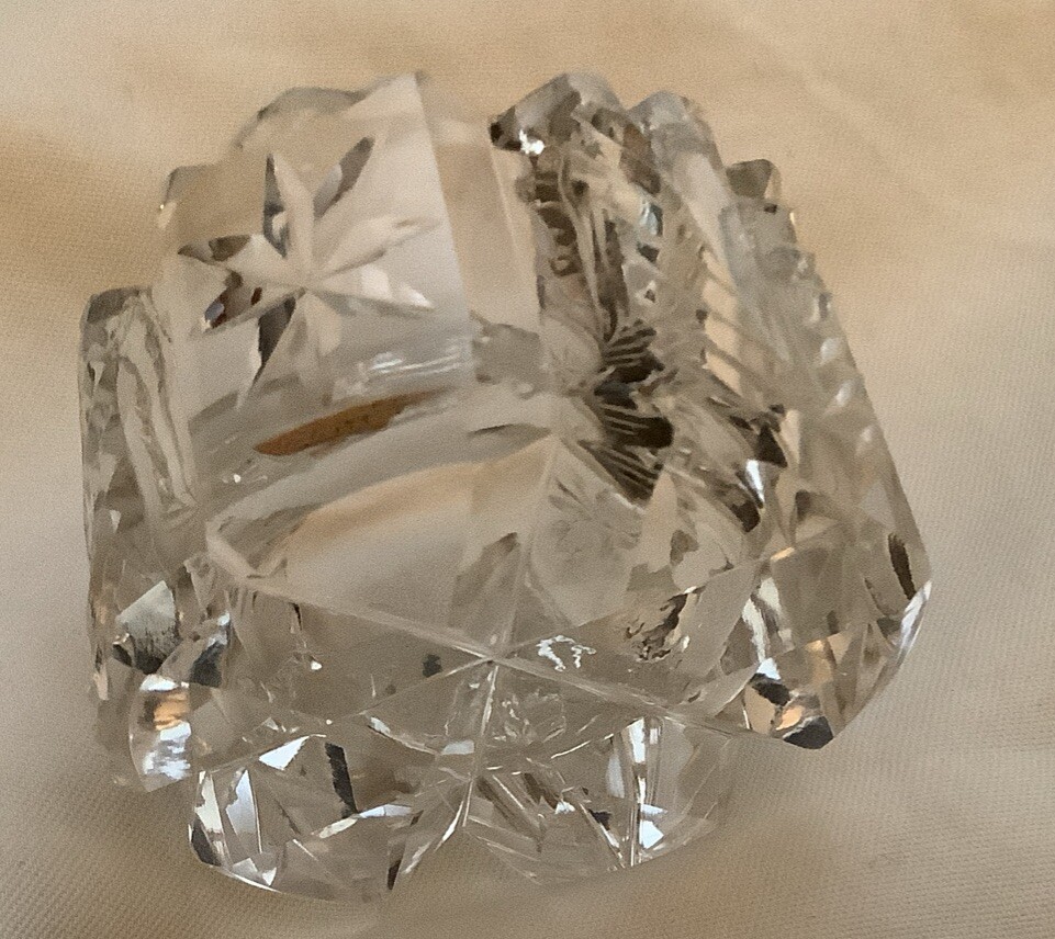 Round Clear Cut Crystal Open Salt Cellar Ribbed Star Pattern - 1 5/8" diameter