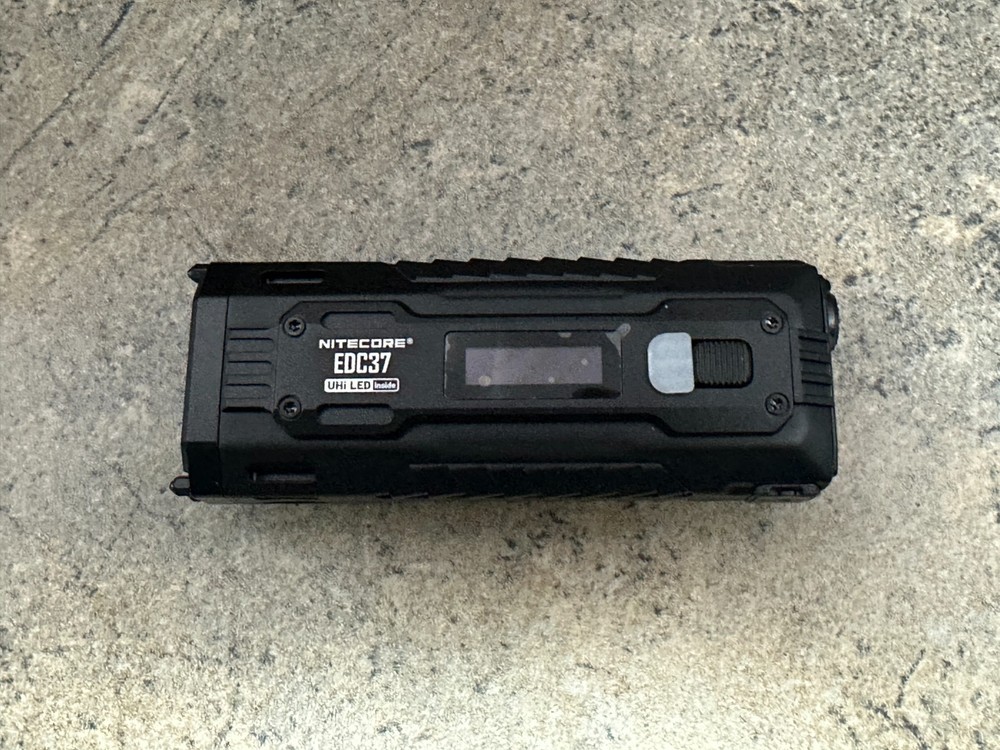 Nitecore EDC37 Rechargeable Flat EDC Flashlight - USB-C 8000 Lumens