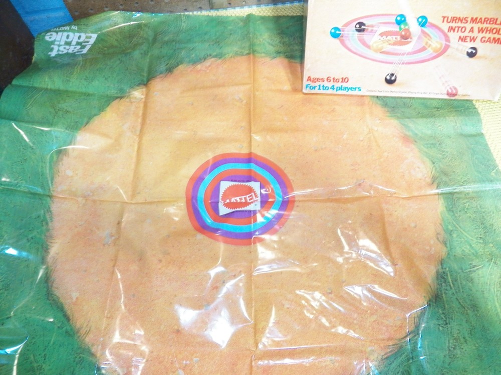 1970 MATTEL "FAST EDDIE" Marble Game