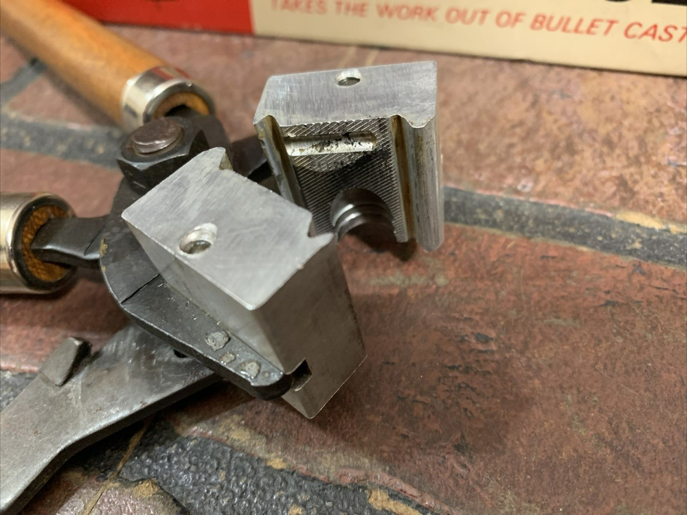 Lee Precision Bullet Mold #90381