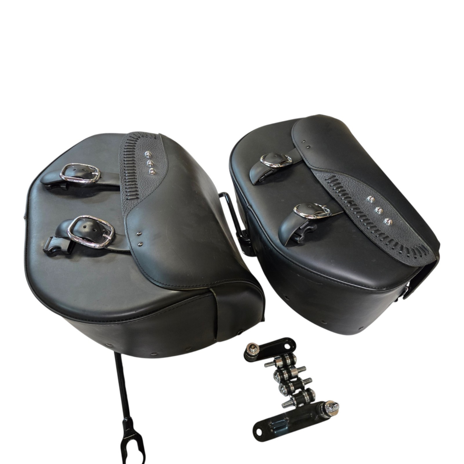 Harley-Davidson 2007 - 2017 Fat Boy Saddlebags Leather Detachable 88306-07A