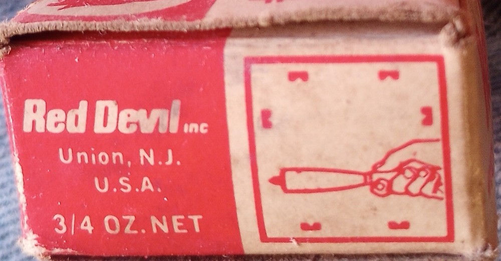 1950's-60's Red Devil Push Points NOS Box